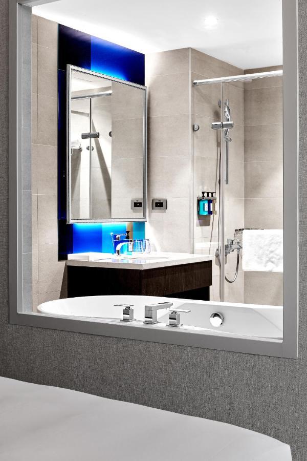Holiday Inn Express Kaohsiung Love River By Ihg Extérieur photo