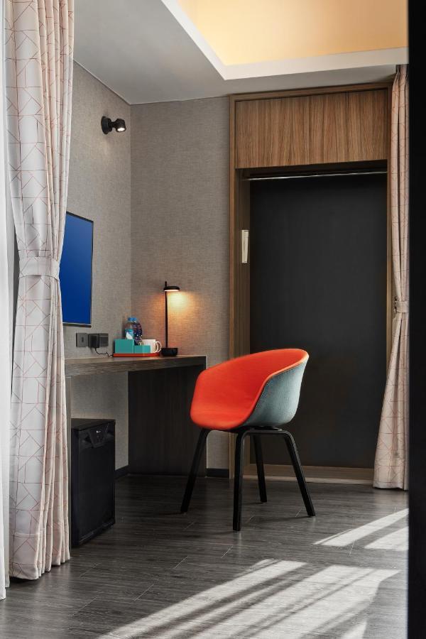 Holiday Inn Express Kaohsiung Love River By Ihg Extérieur photo