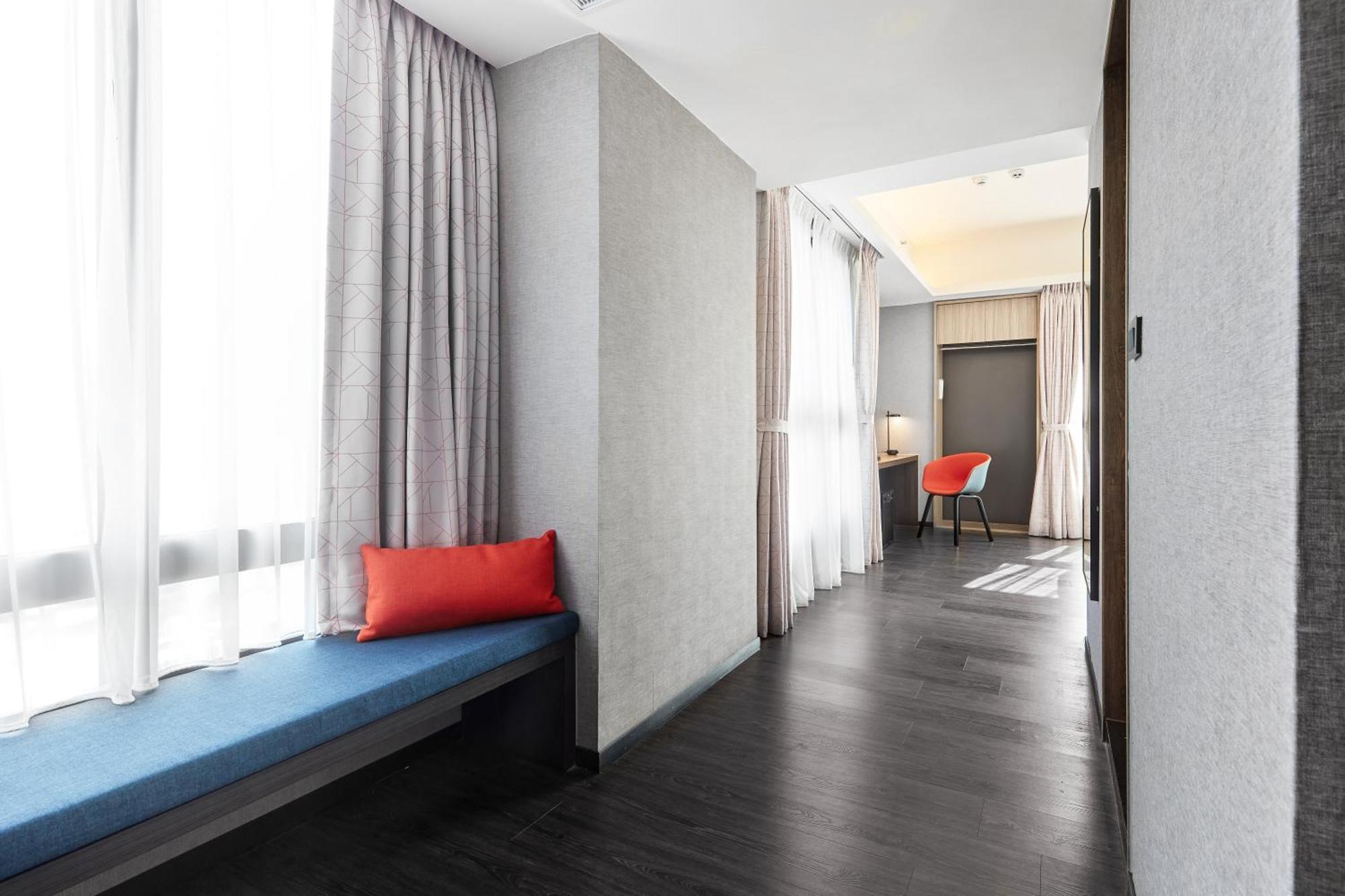 Holiday Inn Express Kaohsiung Love River By Ihg Extérieur photo