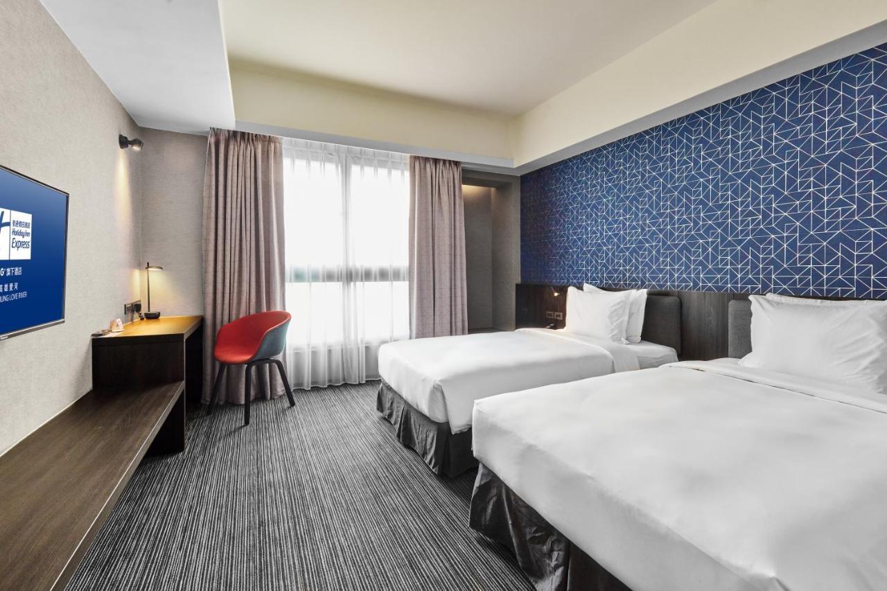 Holiday Inn Express Kaohsiung Love River By Ihg Extérieur photo