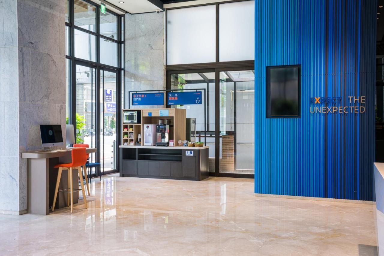 Holiday Inn Express Kaohsiung Love River By Ihg Extérieur photo