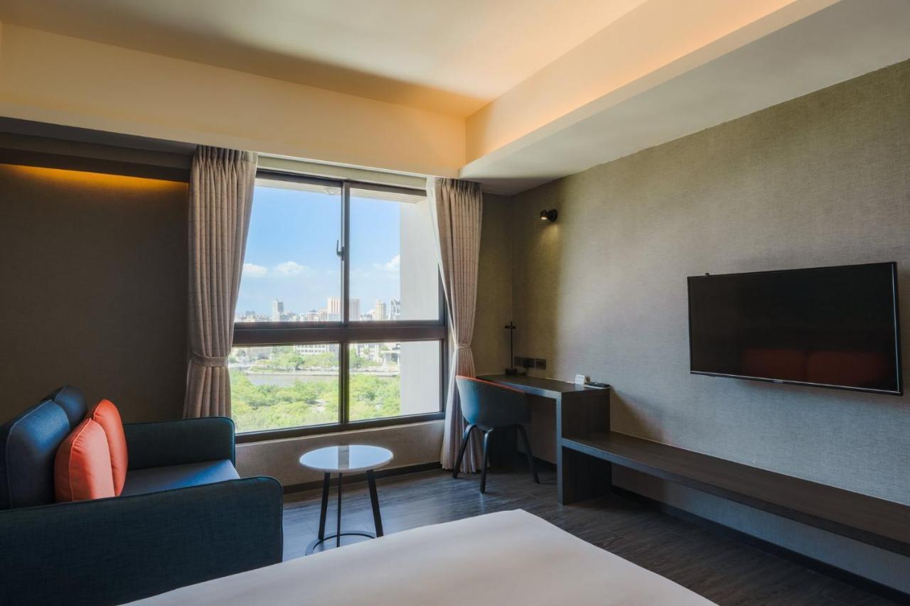 Holiday Inn Express Kaohsiung Love River By Ihg Extérieur photo